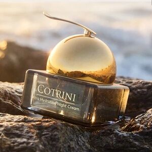 Cotrini ULTRA HYDRATING NIGHT CREAM